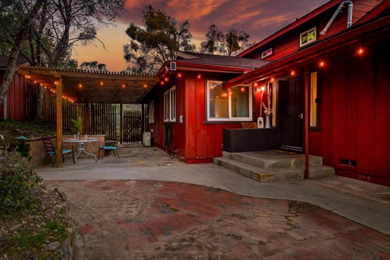 Sierra Vista Lookout Lodge With Creek, Waterfall And Waterholes, Minutes From Bass Lake And Yosemite South Gate North Fork エクステリア 写真