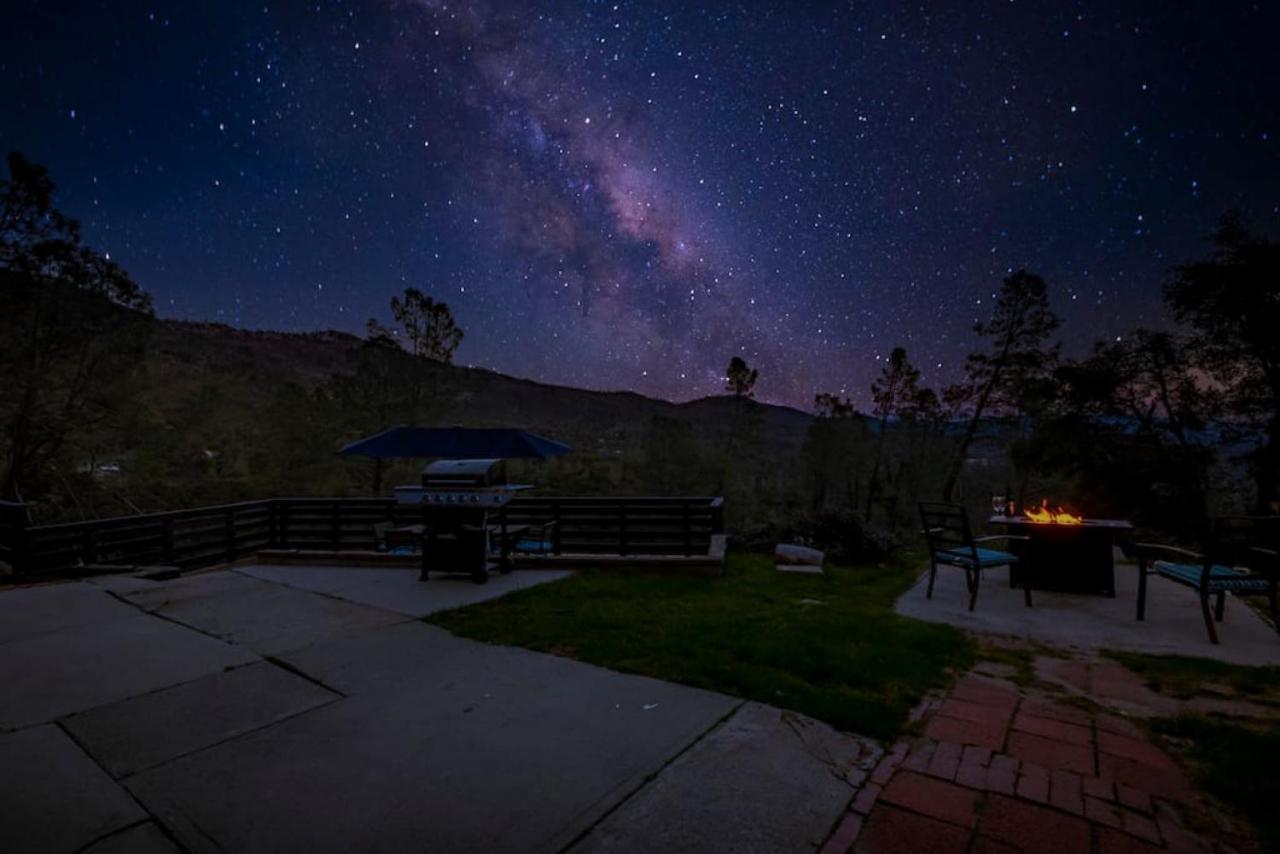 Sierra Vista Lookout Lodge With Creek, Waterfall And Waterholes, Minutes From Bass Lake And Yosemite South Gate North Fork エクステリア 写真