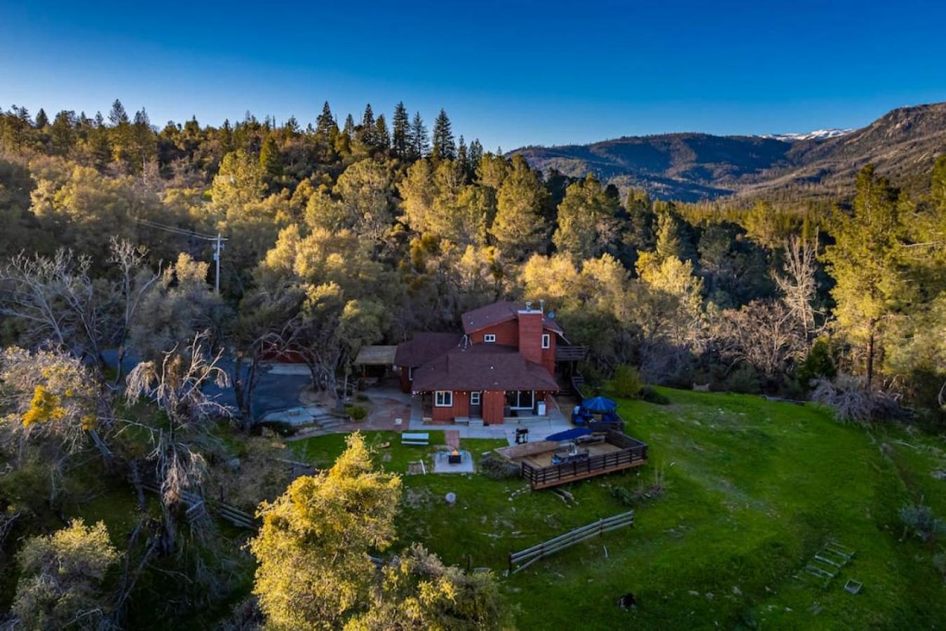 Sierra Vista Lookout Lodge With Creek, Waterfall And Waterholes, Minutes From Bass Lake And Yosemite South Gate North Fork エクステリア 写真