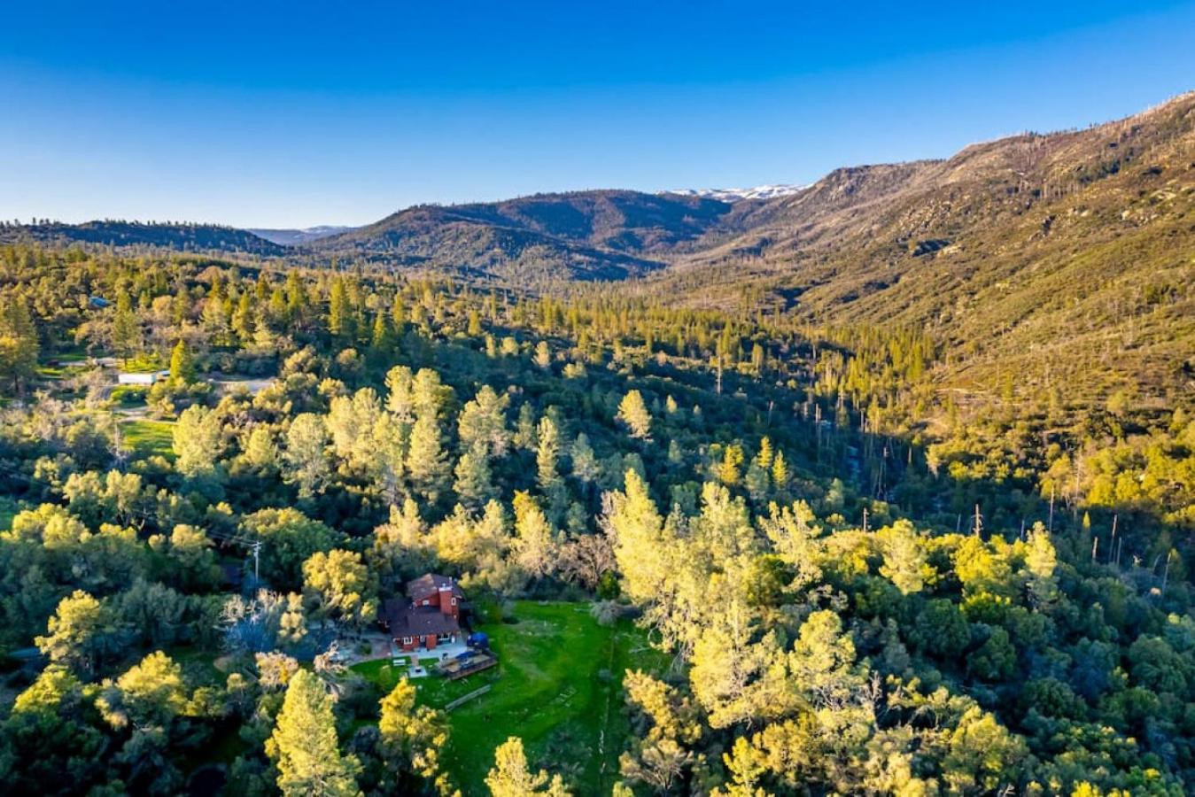 Sierra Vista Lookout Lodge With Creek, Waterfall And Waterholes, Minutes From Bass Lake And Yosemite South Gate North Fork エクステリア 写真