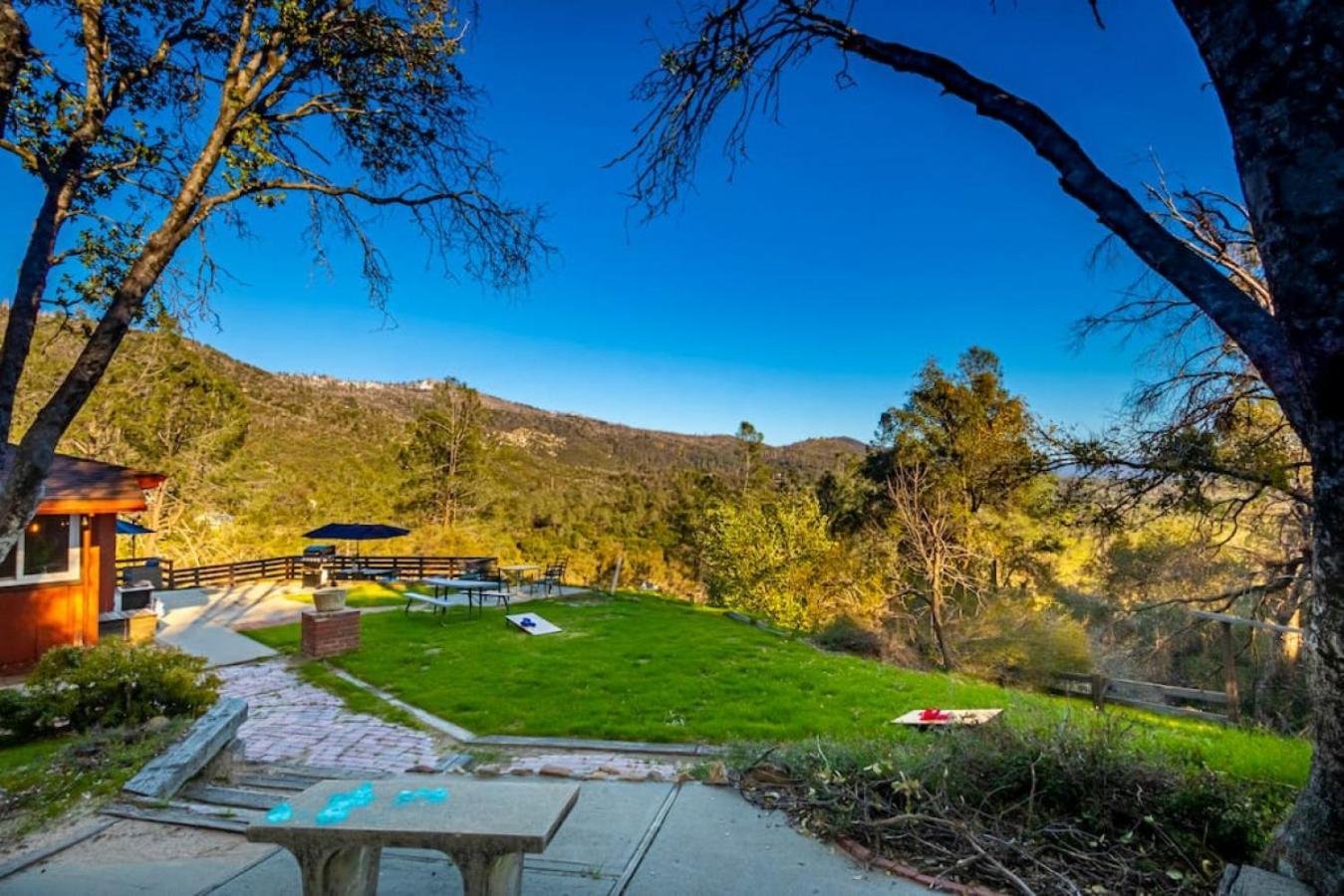 Sierra Vista Lookout Lodge With Creek, Waterfall And Waterholes, Minutes From Bass Lake And Yosemite South Gate North Fork エクステリア 写真